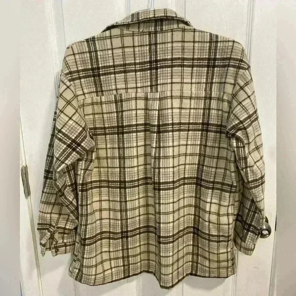 Princess Polly Plaid Flannel Shirt Shacket Sz 2 Brown Cream Layering Fall Staple - Picture 3 of 10